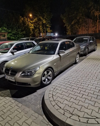 BMW Seria 5 cena 19000 przebieg: 366500, rok produkcji 2003 z Sosnowiec małe 106